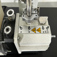 Leybold Trivac Vacuum Pump image 3